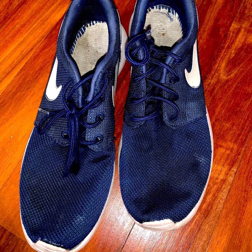 Nike Men Roshe one- navy blue